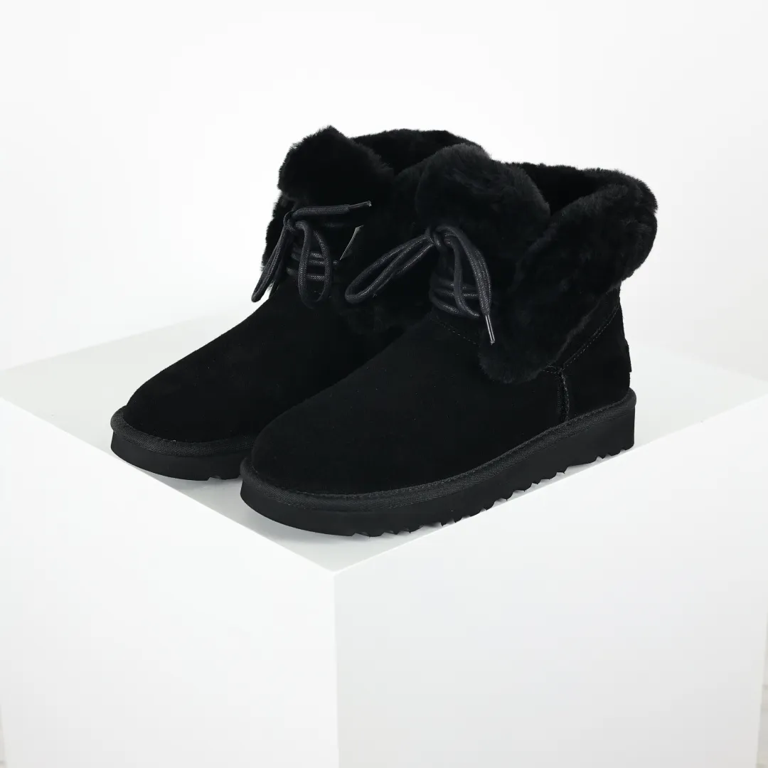 Pick up locally 💰620. The core recommendation is good price. The platform’s foreign trade is exclusively for UGG Classic women’s snow boots 1174576. Produced by the ten-year-old brand shoemaking factory production line. Pay attention to every detail. Longfeng A-grade genuine sheep fur is integrated. It is built in full compliance with the ZP process. Size: 35 36 37 38 39 40